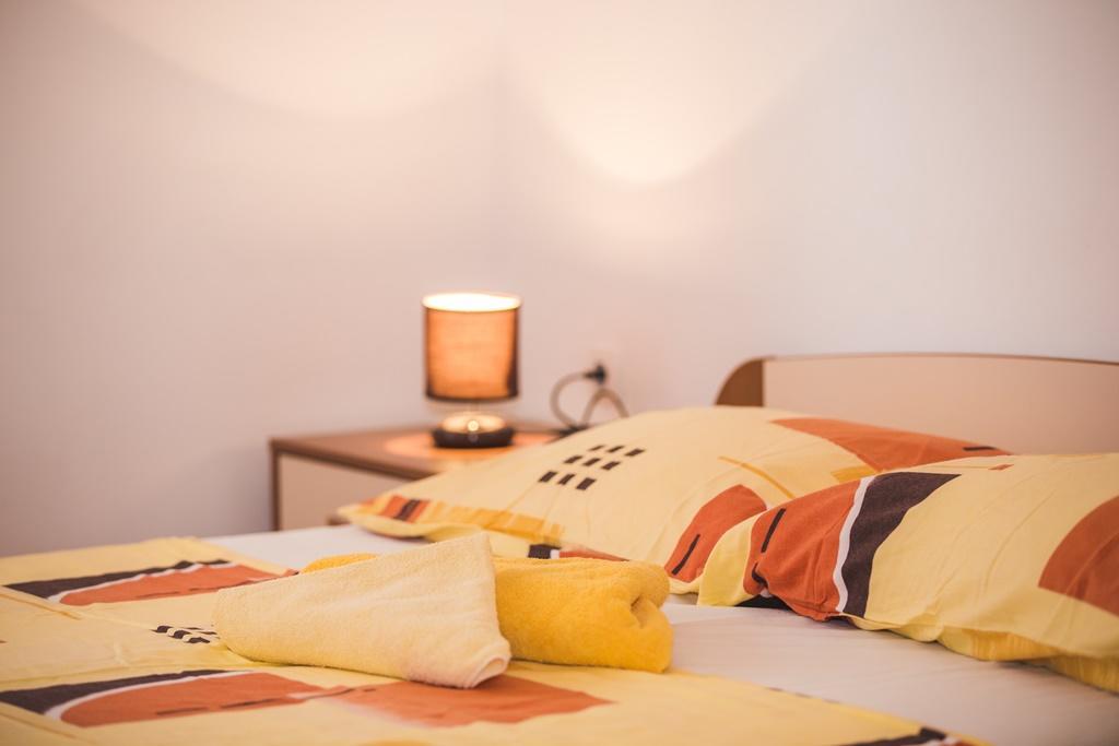 Apartments Renata Banjol Kamer foto